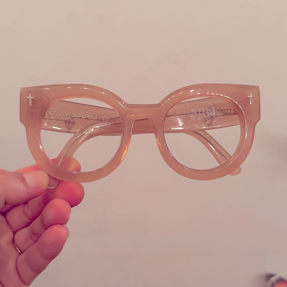 Valley Eyewear a dead coffin club Sunglasses in peach (frame only)